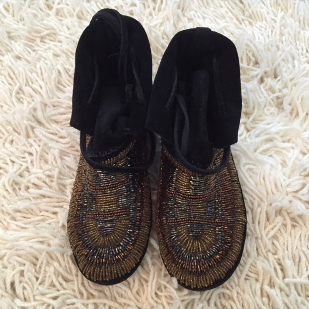 House of Harlow Moccasins